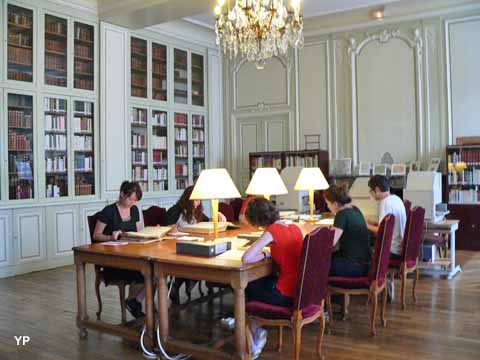 Salle de lecture des Archives de la ville de Dijon