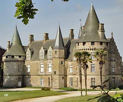 Château de Bonnefontaine - façade est