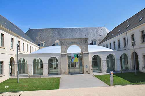 Musée de l'Abbaye de Sainte-Croix