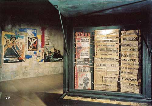 Musée d'Histoire Jean Garcin 39-45 : L'appel de la Liberté - kiosque à journaux