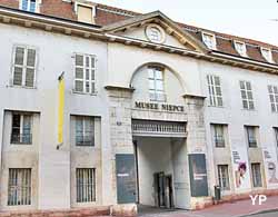 Musée Nicéphore Nièpce - Hôtel des Messageries Royales