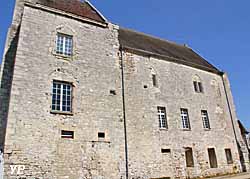 Musée de l'Archerie et du Valois - Château des Ducs de Valois et chapelle Saint-Aubin