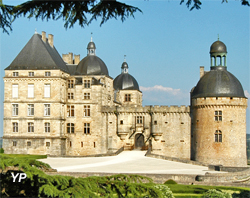 Château de Hautefort (doc. Château de Hautefort)