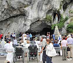 Grotte de Massabielle (grotte de l'apparition)