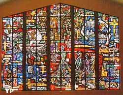 Eglise Saint-Gall -  vitraux de Tristan Ruhlmann (Rémy de Hatten)