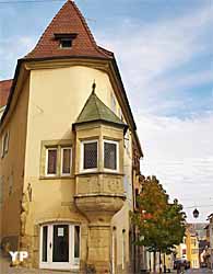 Maison de la Pomme (maison à l'Oriel), Office de Tourisme (doc. OT du Sundgau, Sud Alsace)