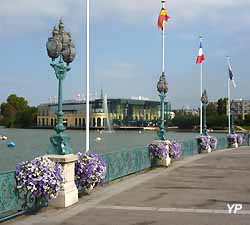 lac et casino d'Enghien-les-Bains (doc. Yalta Production)