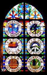 Vitraux de la création du monde (Association des vitraux de l'abbé Deligny)