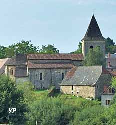 Église Sainte-Madeleine (XIIe s.) (doc. Pierre Durand, Les Amis de la Tour de Teyssieu)