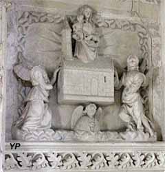 Autel des morts (néogothique flamboyant, XIXe s.) - Vierge et deux anges