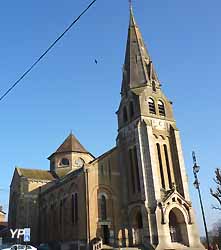 église Saint-Denis-Sainte-Foy (1911) (doc. Yalta Production)
