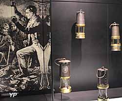 Lampisterie - lampes à flamme utilisées par les mineurs (doc. Musée Les Mineurs Wendel)