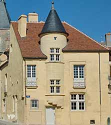 Maison des sires de Domecy (doc. Ville d'Avallon)