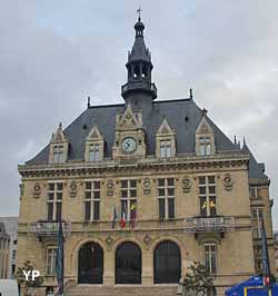 Hôtel de ville de Vincennes (doc. Yalta Production)