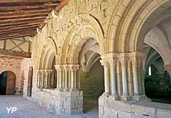 Abbaye de Flaran - salle capitulaire (doc. Conservation départementale du Patrimoine et des Musées du Gers)