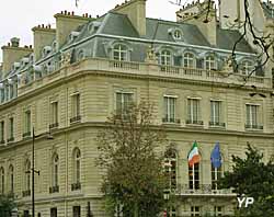 Hôtel de Breteuil - ambassade d'Irlande (Alan Betson Irish Times)