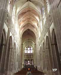 nef de la cathédrale Saint-Etienne