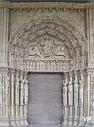 Portail central , cathédrale Notre-Dame de Chartres (28)