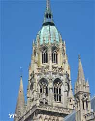 tour gothique de la cathédrale Notre-Dame de Bayeux