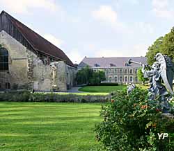 Abbaye de Vaucelles - salle des moines (Abbaye de Vaucelles)