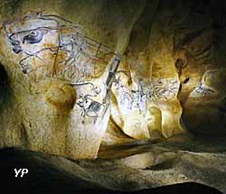 Grotte Chauvet 2 - la fresque des lions de la Caverne du Pont-d'Arc (doc. SYCPA − Sébastien Gayet)