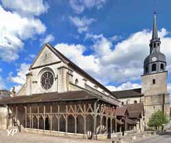 Église Saint-Pierre (Office de Tourisme du Pays de Bar-sur-Aube)