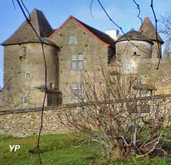 Château Pontus de Tyard (doc. Château Pontus de Tyard)