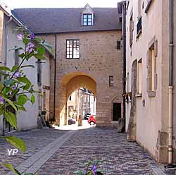 Porte du Puycharraud