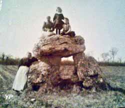 Dolmen de Lorrière en 1905