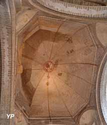 Abbatiale Saint-Sauveur - coupole de la croisée du transept