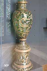 Vase (verre émaillé, manufacture Moser, Karlsbad)