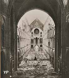 Après le bombardement allemand de 1918