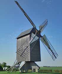 Moulin à vent de Talcy (doc. Amis du Château et du Moulin de Talcy�)