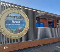 Le Hublot