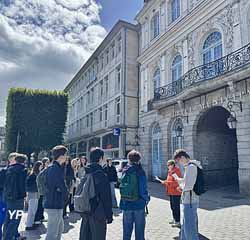 Sur les traces de l'Europe &agrave; Douai - Place d'armes