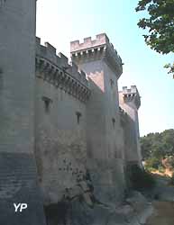 Château de Tarascon (Yalta Production)