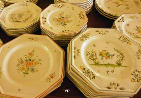 Manufacture de faïence Lallier