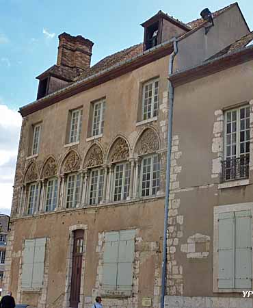 Maison canoniale