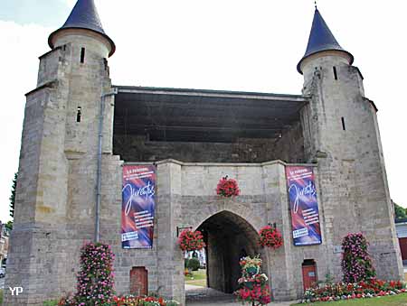 Porte de Paris (ancienne Porte du Saint Sépulcre)