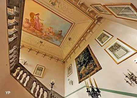 Château de Mons - escalier d'honneur