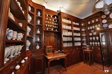 Apothicairerie de l'Hôpital Sainte-Reyne