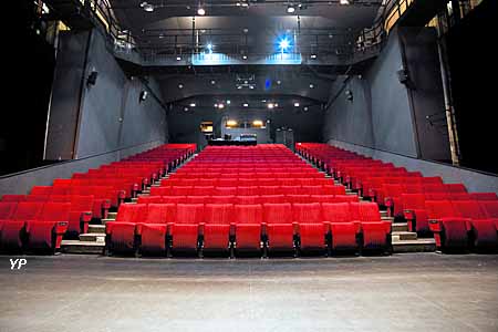 Théâtre Dijon Bourgogne - parvis Saint-Jean (ancienne église Saint-Jean)