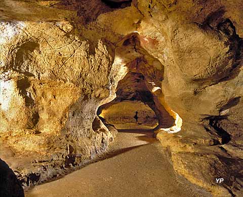 Grotte de Pair-non-Pair - intérieur