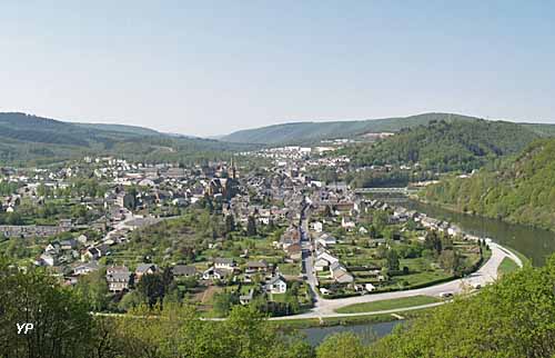 Haybes, sur la boucle de Fumay