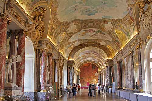 Hôtel de ville - salle des Illustres