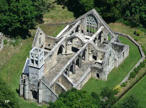 Chapelle de Saint-Philibert de Lanvern avant restauration