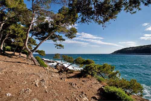 Tour de la pointe Saint-Hospice