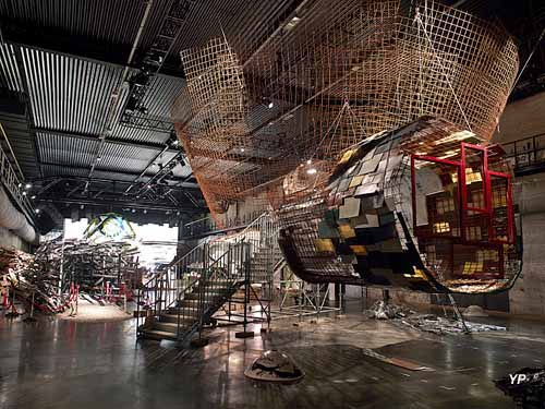 LIFE - Raumlaborberlin Neocodomousse