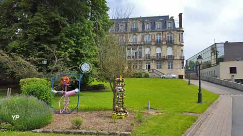 Foyer de vie Le Château Blanc - Adapei 80