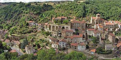 Auzon petite cité de caractère